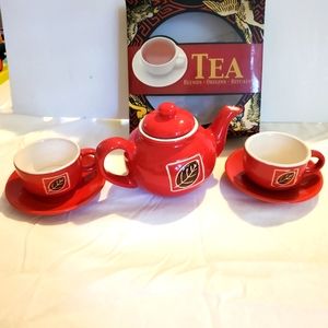 Tea Set Boxed Tea Pot for 1 2 Demitasse Cups &Saucers Leaf Red Tea Bags.